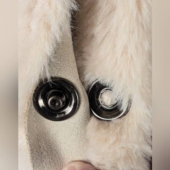 BLANKNYC reversible coat in cream/ivory size large in like new condition - Picture 12 of 15